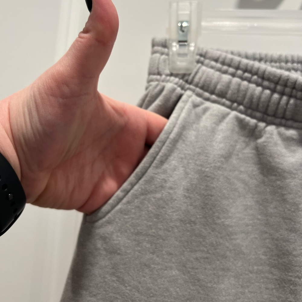 Daily Drills Light Gray Jogger Sweatpants with Beaded Drawstring - Picture 3 of 10
